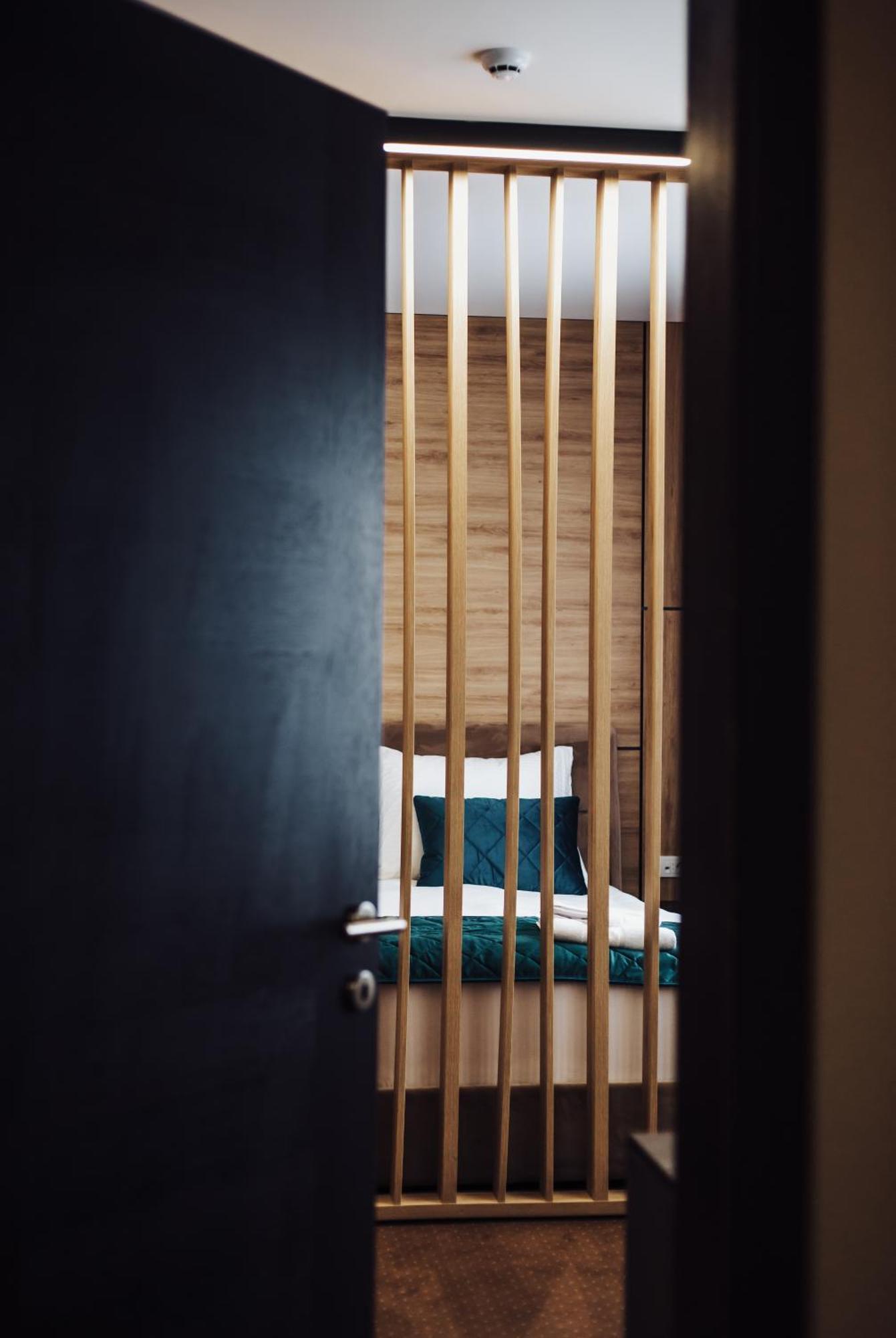 Hotel Brcko Gas Sarajevo Lukavica Bagian luar foto
